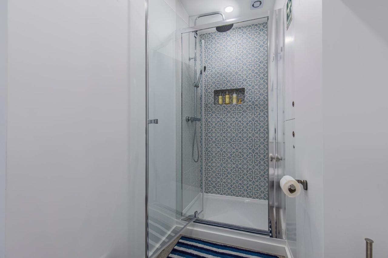 Studio In Alfama By Lucky Surface Lisabona Exterior foto